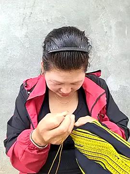 diamond-- on StripChat