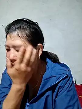 diamond-- on StripChat