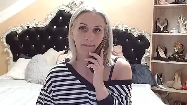 Diamond888 on StripChat