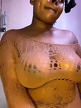 DiamondGoddes on StripChat