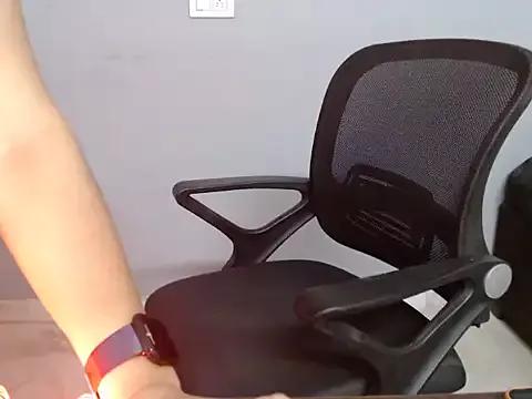 diva-22 on StripChat