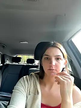 DoriDeluxe66 on StripChat