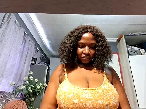 EbonyRose9 on StripChat