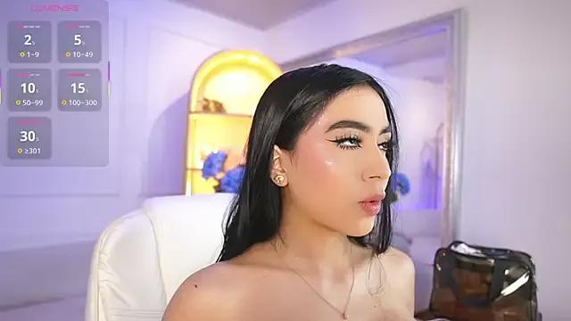 elasummer on StripChat