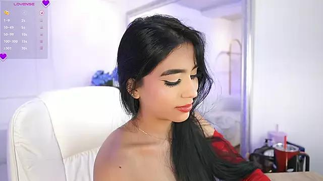 elasummer on StripChat