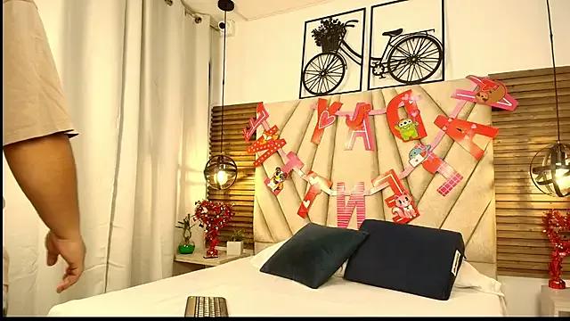 Freechat elizawiliamst on StripChat