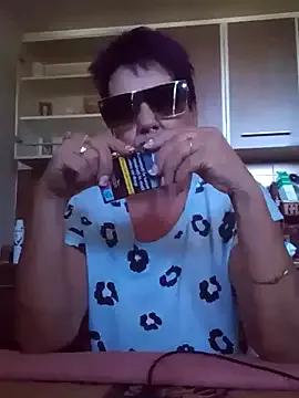 Freechat Ely_Elenita on StripChat