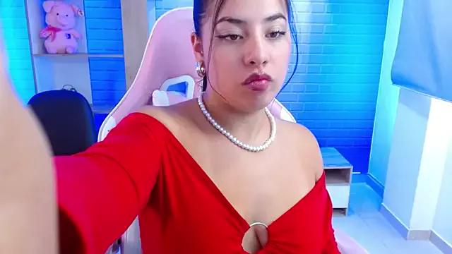 emily_jewell1 on StripChat