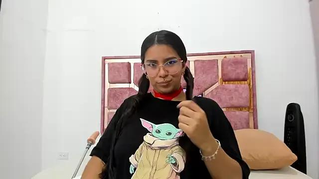 emilyy_cooperr on StripChat