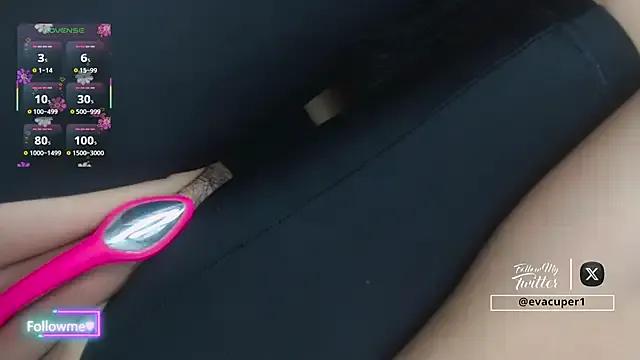 eva_cuper on StripChat