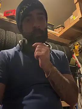 Fade_Solo on StripChat