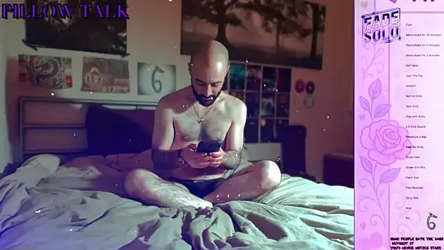 Fade_Solo on StripChat