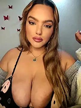 Faith_madison18 on StripChat