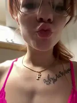 foxy_ana13 on StripChat