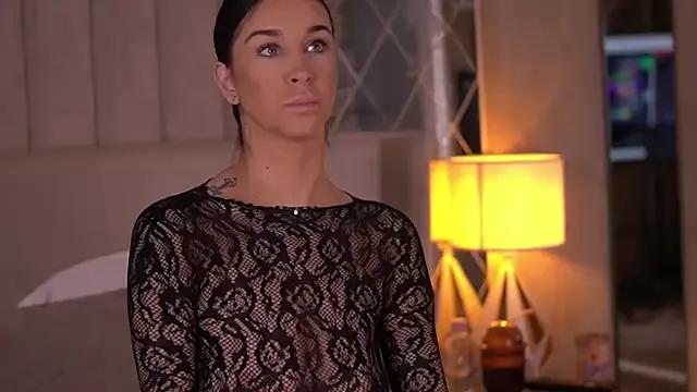 FrancescaDante on StripChat