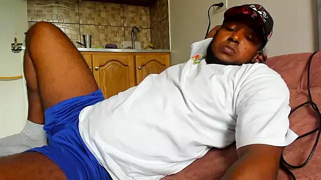 gavi_19cm on StripChat