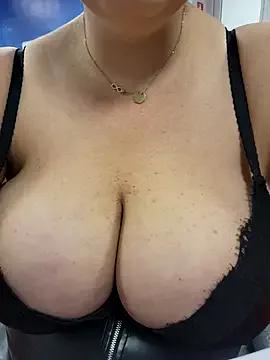 GeorgiaLerox on StripChat