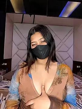 GFndBF — Squeeze nipple 