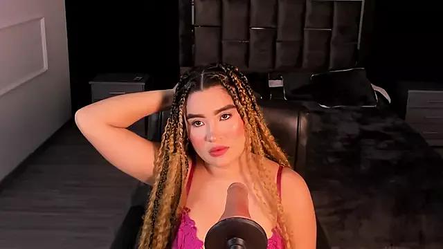 Gigidoll on StripChat