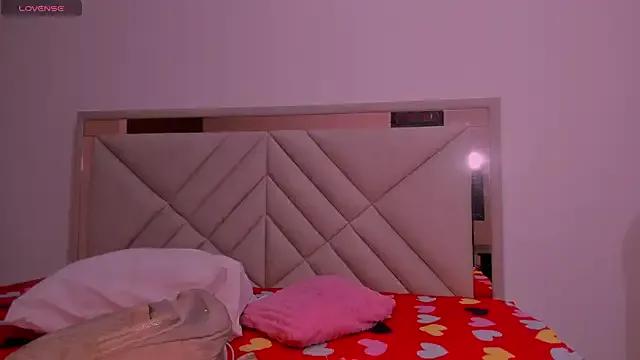 gime_lara on StripChat