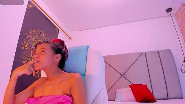 gime_lara on StripChat