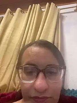 gloria7v05 on StripChat