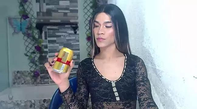 guianushiii_ on StripChat