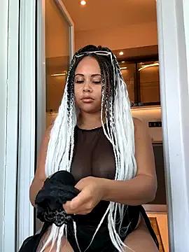 HaileyDiana on StripChat