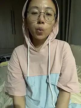 Freechat haiyan125216 on StripChat