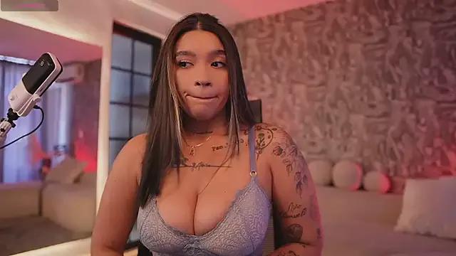 Freechat HannahW_ on StripChat