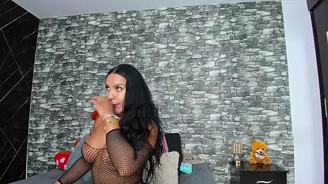 HeidyWillss on StripChat