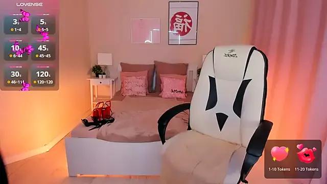 HelenaRegal on StripChat