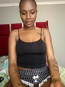 HoneyDropsX on StripChat