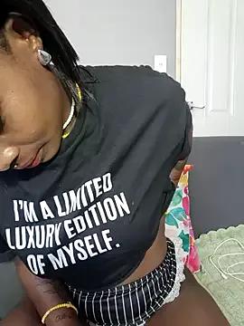 HoneyDropsX on StripChat