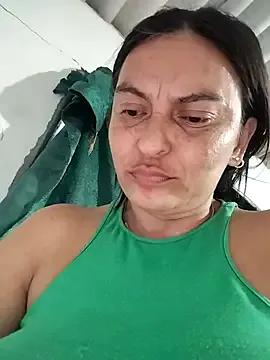 Horny-Mommy-Dirty on StripChat