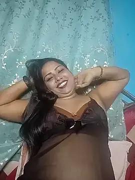 Freechat hornypriya696 on StripChat