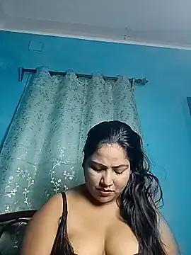 Freechat hornypriya696 on StripChat