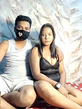 hornyzinia123 on StripChat