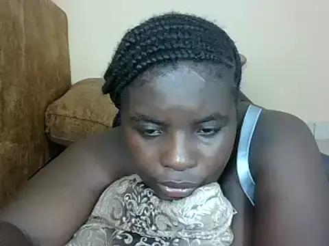 hotebbbyy on StripChat