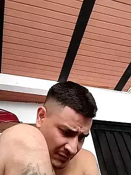 hoteder — show cum