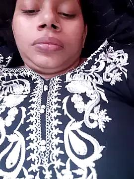 HotGirl23231 on StripChat