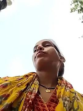 Hotty-Nidhi on StripChat