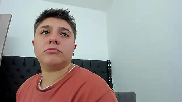 IanGilbert — Chest flexions x 10