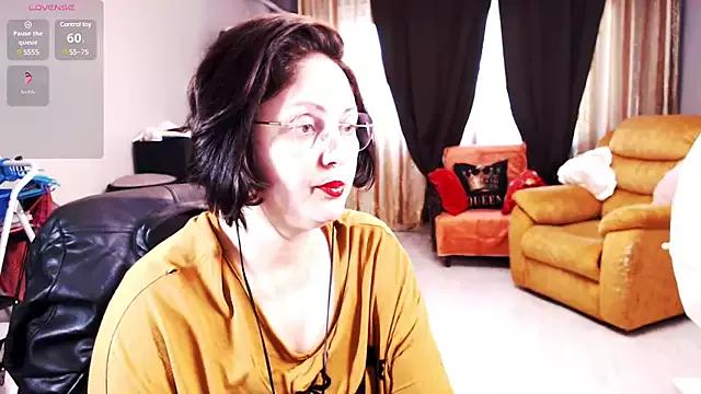 Imperatriza on StripChat