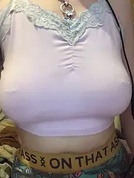 indie-rayne on StripChat