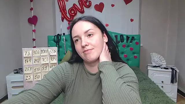 IsabelBlackberry on StripChat