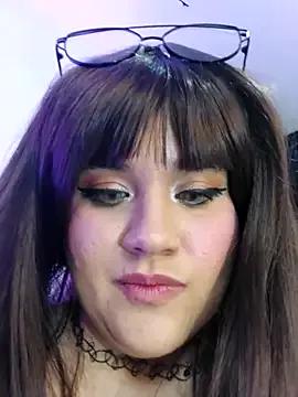 ItsNaiixa on StripChat