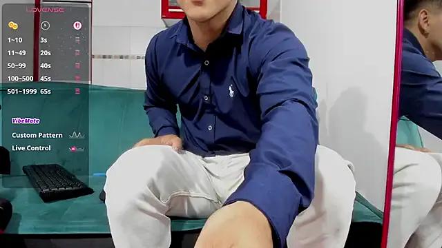 Freechat jacques_cardiet on StripChat