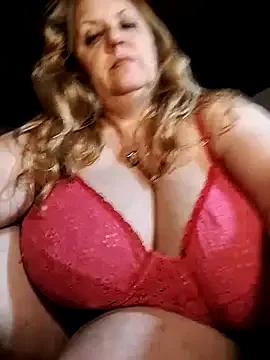 JennyInVegas — OIL TITS