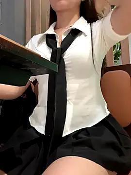 Jessical — Fuck my pussy orgasm at coffee